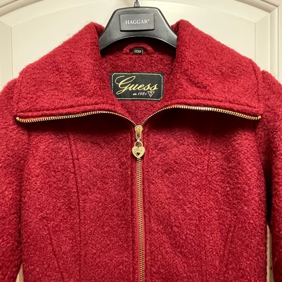 Guess Jackets & Blazers - Guess Sz Women's Gorgeous Red Textured Pea Coat Gold Accents Lace Pattern Lining